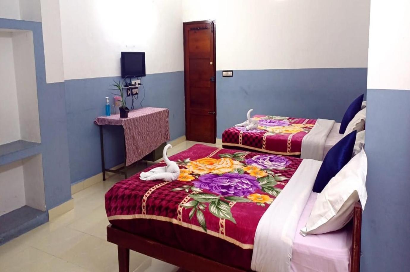 Ac Mist Hotel Munnar Exterior photo